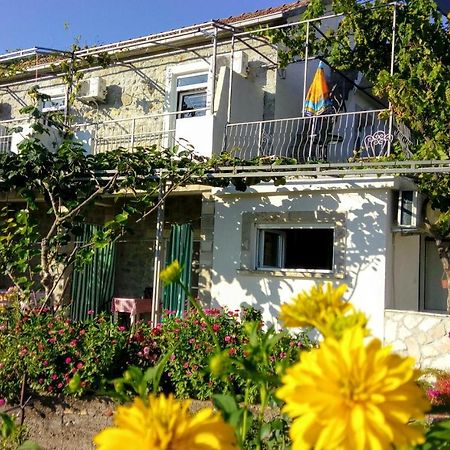Apartmani Bosco ティヴァト エクステリア 写真