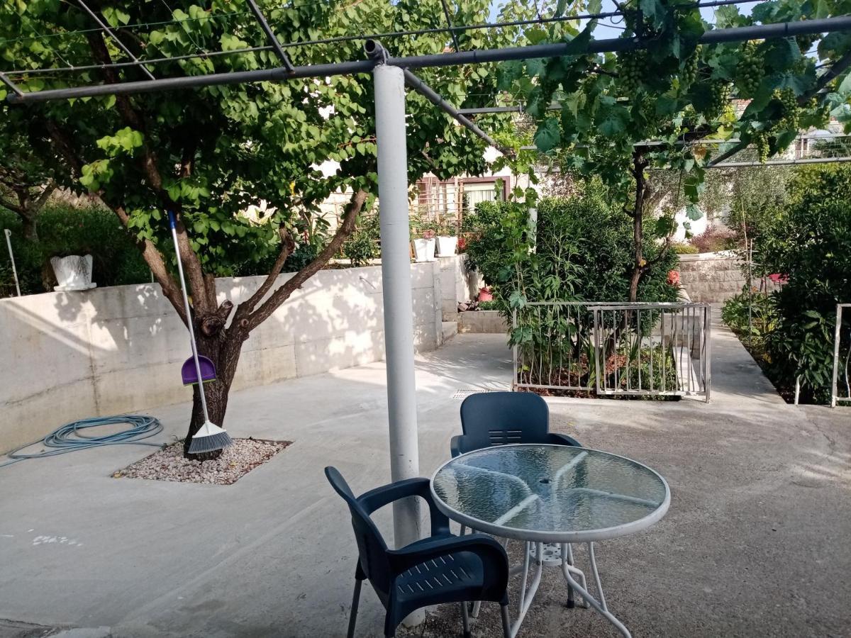 Apartmani Bosco ティヴァト エクステリア 写真
