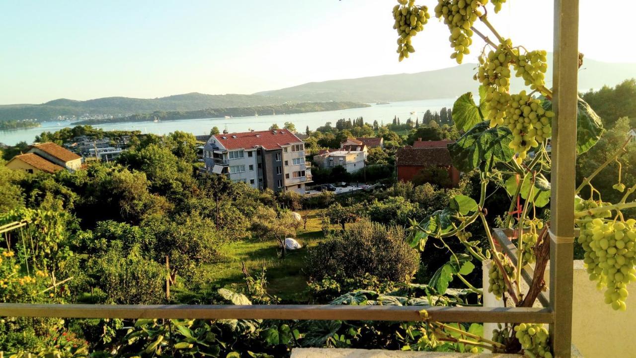 Apartmani Bosco ティヴァト エクステリア 写真