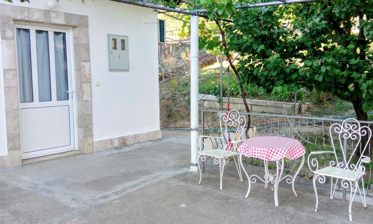 Apartmani Bosco ティヴァト エクステリア 写真