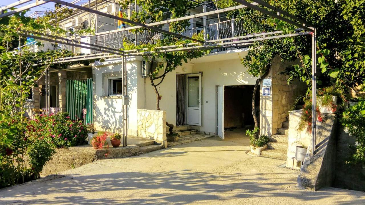 Apartmani Bosco ティヴァト エクステリア 写真